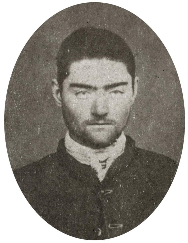 Ned Kelly, 1874. Photo attributed to Charles Nettleton. Source: State Library of New South Wales. Public Domain via Wikimedia Commons.